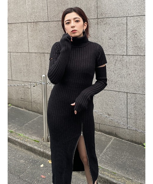 ENVYM(アンビー)の「アームウォーマーニットロングOP(ワンピース・レディース・ブラック/ベージュ・FREE)」の18枚目の写真