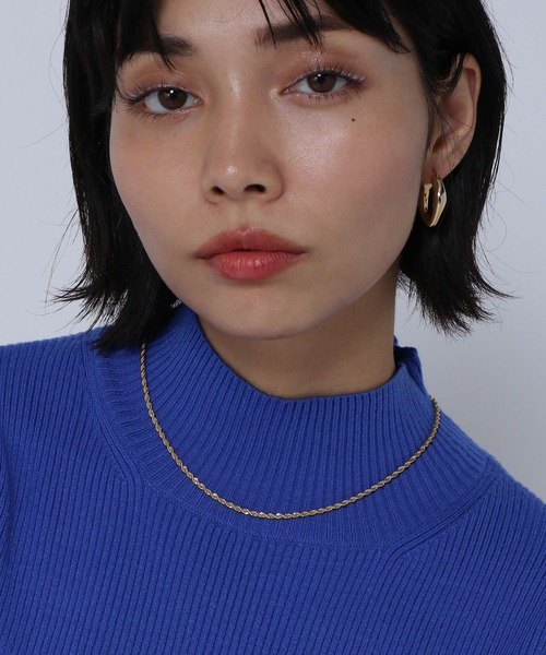 PAGEBOY(ページボーイ)の「WEB限定アイテム / チャンキーフープピアス(ピアス(両耳用)・レディース・シルバー/ゴールド・FREE)」の9枚目の写真