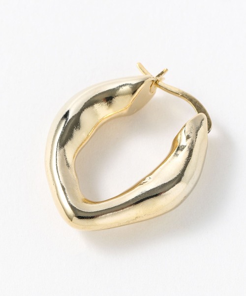 PAGEBOY(ページボーイ)の「WEB限定アイテム / チャンキーフープピアス(ピアス(両耳用)・レディース・シルバー/ゴールド・FREE)」の14枚目の写真