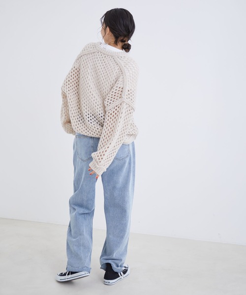 Jayro(ジャイロ)の「透かし編みニットプルオーバー(ニット/セーター・レディース・ベージュ/チャコールグレー・M)」の8枚目の写真