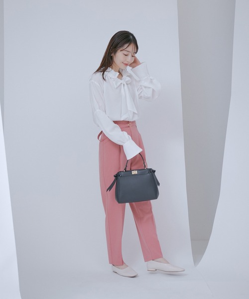 VIS(ビス)の「【洗える】フリルネックシャーリングブラウス(シャツ/ブラウス・レディース・ホワイト/イエロー系その他3/ホワイト系その他・FREE)」の22枚目の写真
