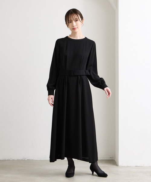 AIMER(エメ)の「【喪服・礼服・WEB限定】ベルト付きノーカラージャケット・ロングワンピース 2点セット ブラックフォーマルアンサンブル(スーツセット・レディース・ブラック・7号/9号/11号/13号/15号/17号/19号)」の13枚目の写真
