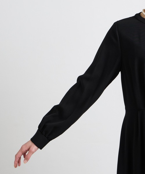 AIMER(エメ)の「【喪服・礼服・WEB限定】ベルト付きノーカラージャケット・ロングワンピース 2点セット ブラックフォーマルアンサンブル(スーツセット・レディース・ブラック・7号/9号/11号/13号/15号/17号/19号)」の20枚目の写真
