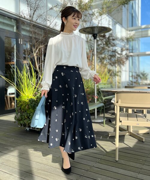 小学校受験用 ネイビー キュロットスカート 青い花の刺繍 ネイビー キュロットスカート 青い花の刺繍 小学校受験用 ネイビー