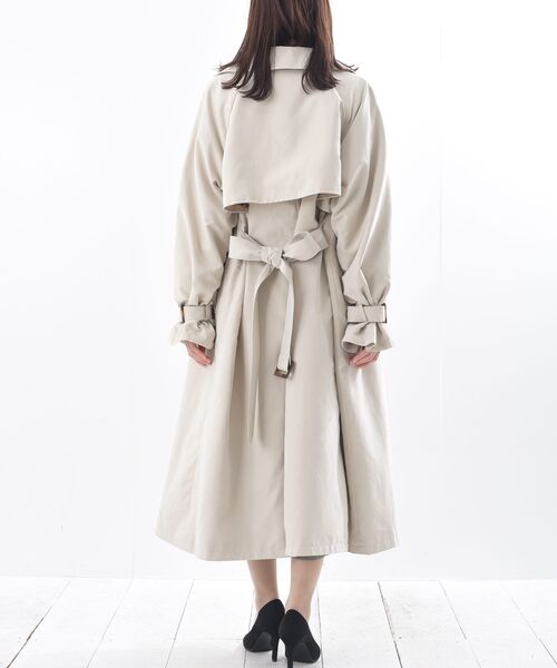 rps（アールピーエス）の「キャンディスリーブＢＩＧトレンチコート（トレンチコート・レディース・ベージュ/ベージュ系その他・M）」の22枚目の写真