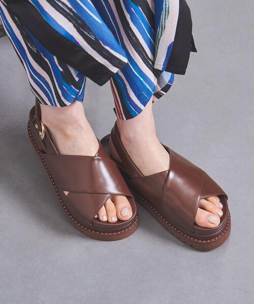 UNITED ARROWS(ユナイテッドアローズ)の「クロス バックベルト サンダル(サンダル・レディース・ブラウン/ブラック・35h/36/38/37/37h/36h/35)」の18枚目の写真