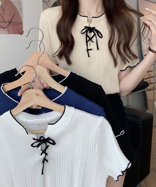 Girly Doll(ガーリードール)の「メロウレースアップトップス(ニット/セーター・レディース・ネイビー/ブラック/ベージュ/ホワイト/ピンク/イエロー・F)」の8枚目の写真