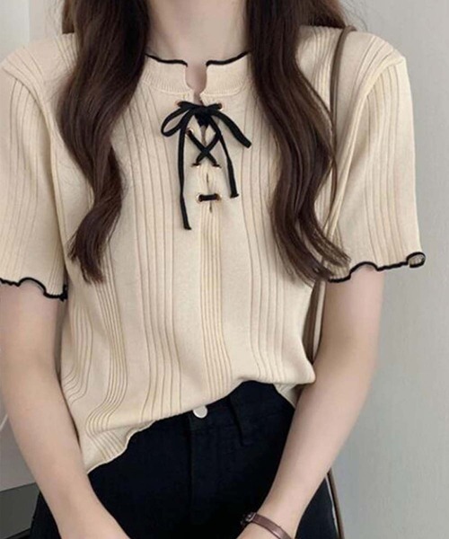 Girly Doll(ガーリードール)の「メロウレースアップトップス(ニット/セーター・レディース・ネイビー/ブラック/ベージュ/ホワイト/ピンク/イエロー・F)」の10枚目の写真