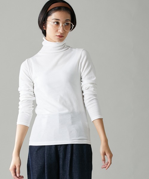 Le temps riche（ルタンリッシュ）の「ボトルハイネック長袖Ｔシャツ　UVカット　＜Le temps riche＞（Tシャツ/カットソー・レディース・杢グレー/アイボリー系/オフホワイト/ブラック・L/M）」の2枚目の写真