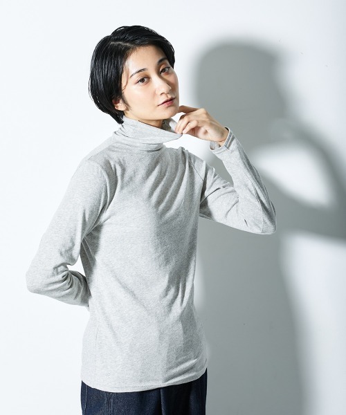 Le temps riche（ルタンリッシュ）の「ボトルハイネック長袖Ｔシャツ　UVカット　＜Le temps riche＞（Tシャツ/カットソー・レディース・杢グレー/アイボリー系/オフホワイト/ブラック・L/M）」の13枚目の写真