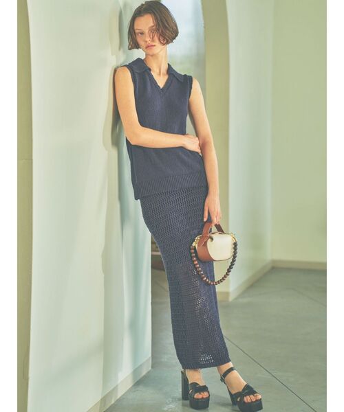 RESEXXY（リゼクシー）の「ツイストデザイン厚底サンダル（サンダル・レディース・ホワイト/ブラック・SMALL/MEDIUM/LARGE）」の16枚目の写真