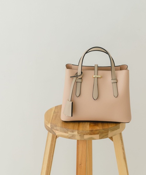 RODE SKO(ロデスコ)の「チャーム付ミニバッグ『Ssize』(ハンドバッグ・レディース・ピンク系その他/アイボリー/ライトグレー/ブラック系その他/ベージュ系その他/グレー系その他/モカ/ミント/ブルー・ONE)」の9枚目の写真