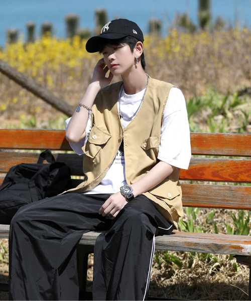 neos（ネオス）の「【neos -addictive design-】ビッグシルエット フラップポケット ツイル フィッシング ベスト（ベスト・メンズ・ブラック/カーキ/ベージュ・MEDIUM/LARGE/X-LARGE）」の16枚目の写真