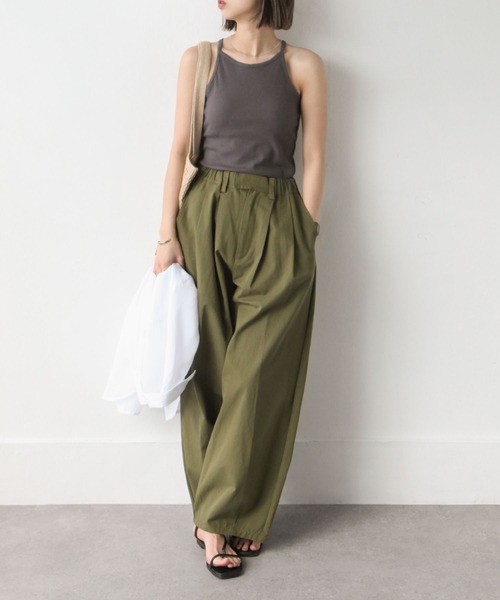 Chillfar（チルファー）の「テレコカップ付きアメスリタンク（タンクトップ・レディース・チャコール/ブルー/オフホワイト/ブラック/グレイッシュベージュ・FREE）」の12枚目の写真