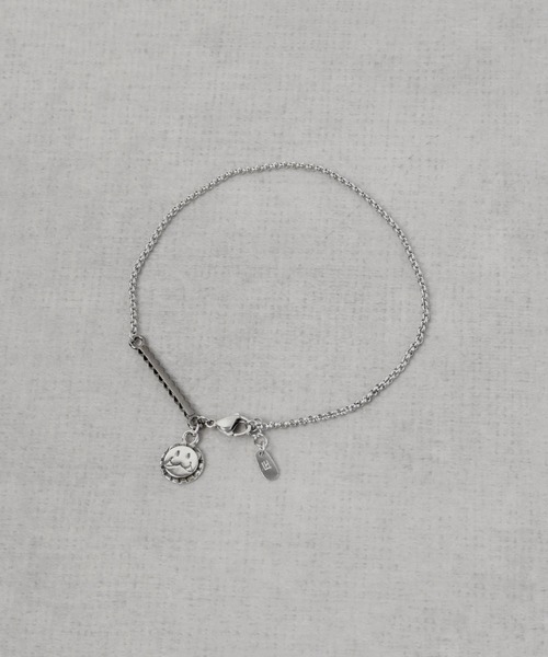 LION HEART（ライオンハート）の「LH T.H.R LEO アンクレット（アンクレット・メンズ・シルバー系その他/シルバー/ブラック系その他/ブラック・F）」の2枚目の写真