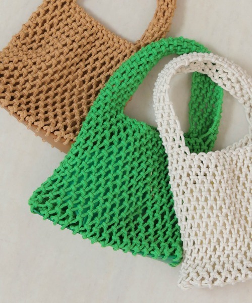 Bab（バブ）の「手編みニットハンドバッグ（ハンドバッグ・レディース・グリーン/イエロー/ベージュ/ホワイト/ブラック・ONESIZE）」の16枚目の写真