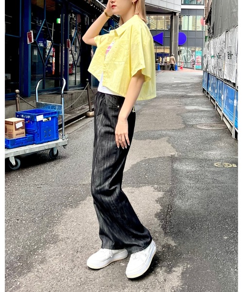 AVANDRESS（アバンドレス ）の「AVANDRESS／バックルワイドデニム 2199746（デニムパンツ・レディース・ブラック/インディゴブルー・SMALL/X-SMALL）」の4枚目の写真