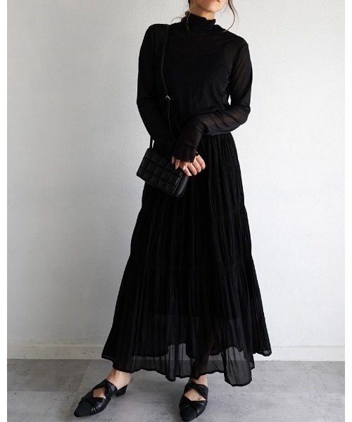 Rashik(ラシク)の「ハイネックメロウシアートップス(Tシャツ/カットソー・レディース・ブラック/ホワイト・FREE)」の3枚目の写真