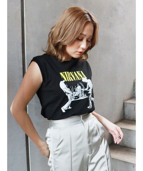 NIRVANA（ニルヴァーナ）の「【NIRVANA】フォトプリントタンク（タンクトップ・レディース・ブラック/ホワイト・FREE）」の4枚目の写真
