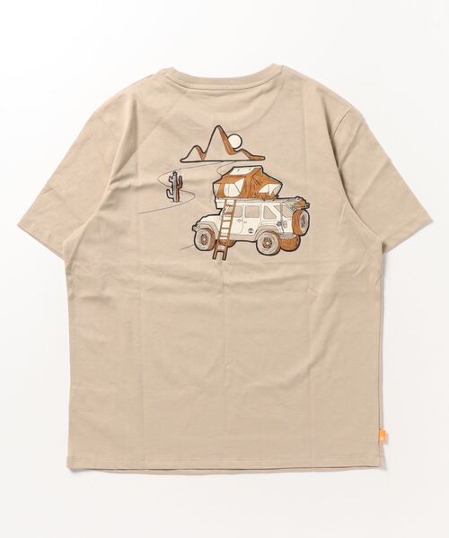 ティンバーランド バック プリント グラフィック Tシャツ Timberland（ティンバーランド）の「オールジェンダー 半袖