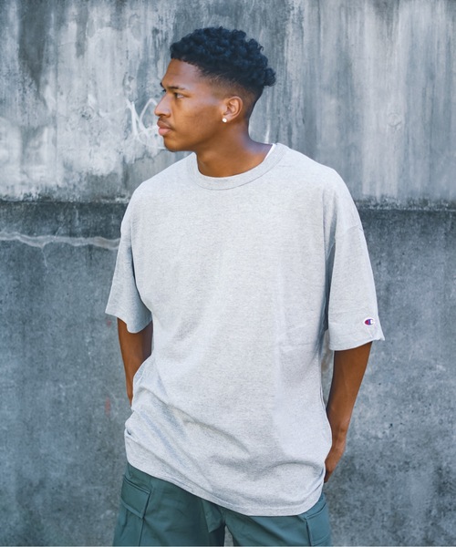 Champion（チャンピオン）の「【Champion/チャンピオン】T2102 Heritage 7oz. Jersey T-Shirt 　半袖　Tシャツ　ビッグシルエット（Tシャツ/カットソー・メンズ・ブラック/ヘザーグレー/ライトグレー/ホワイト/ネイビー・SMALL/MEDIUM/LARGE/XX-LARGE/X-LARGE）」の21枚目の写真