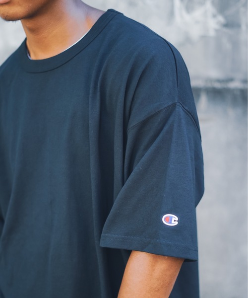 Champion（チャンピオン）の「【Champion/チャンピオン】T2102 Heritage 7oz. Jersey T-Shirt 　半袖　Tシャツ　ビッグシルエット（Tシャツ/カットソー・メンズ・ブラック/ヘザーグレー/ライトグレー/ホワイト/ネイビー・SMALL/MEDIUM/LARGE/XX-LARGE/X-LARGE）」の18枚目の写真