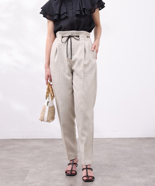 Chez toi(シェトワ)の「ハトメリボンブッチャーテーパードパンツ(その他パンツ・レディース・グレイッシュベージュ/イエロー/ブラック/カーキ・FREE)」の10枚目の写真