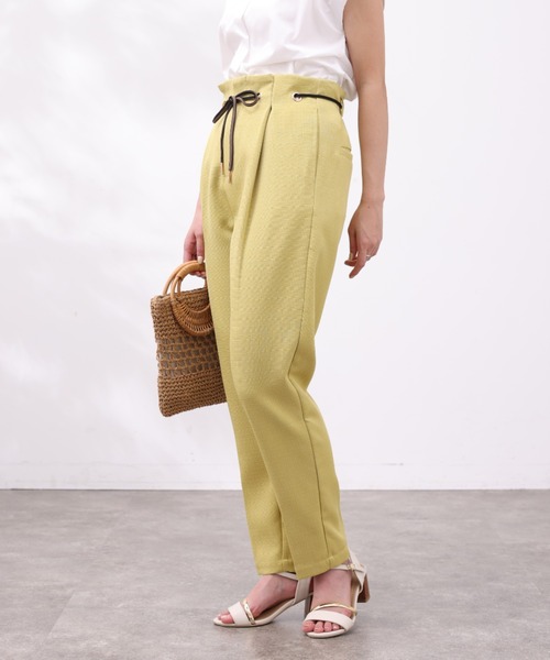 Chez toi(シェトワ)の「ハトメリボンブッチャーテーパードパンツ(その他パンツ・レディース・グレイッシュベージュ/イエロー/ブラック/カーキ・FREE)」の17枚目の写真