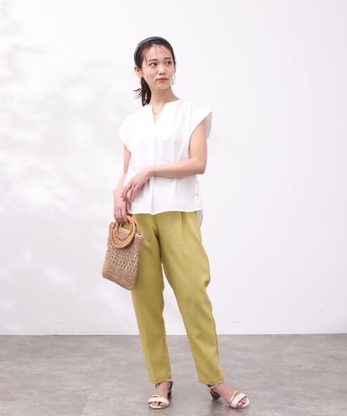 Chez toi(シェトワ)の「ハトメリボンブッチャーテーパードパンツ(その他パンツ・レディース・グレイッシュベージュ/イエロー/ブラック/カーキ・FREE)」の16枚目の写真