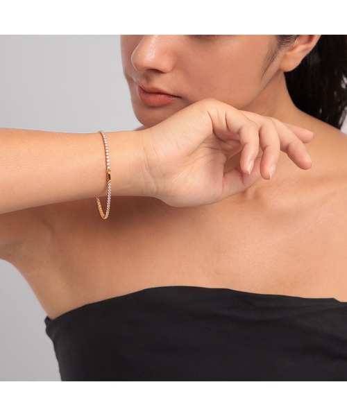 PLUS VENDOME(プラス ヴァンドーム)の「FINELINETATOO_テニスブレスレット_18CM(ブレスレット・レディース・イエローゴールド・ONE SIZE)」の8枚目の写真