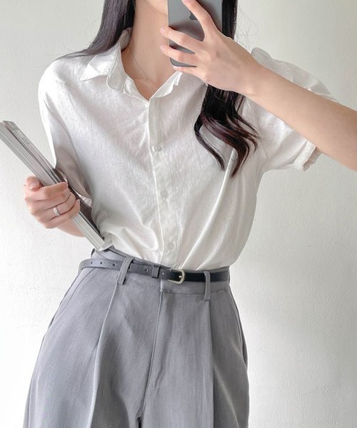 SONA（ソナ）の「SONA 半袖ロールアップデイリーシャツ（シャツ/ブラウス・レディース・ピンク/スカイブルー/ホワイト・FREE）」の2枚目の写真