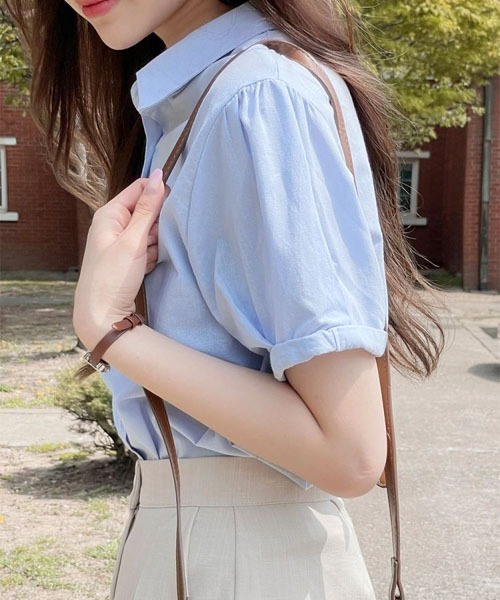 SONA（ソナ）の「SONA 半袖ロールアップデイリーシャツ（シャツ/ブラウス・レディース・ピンク/スカイブルー/ホワイト・FREE）」の3枚目の写真