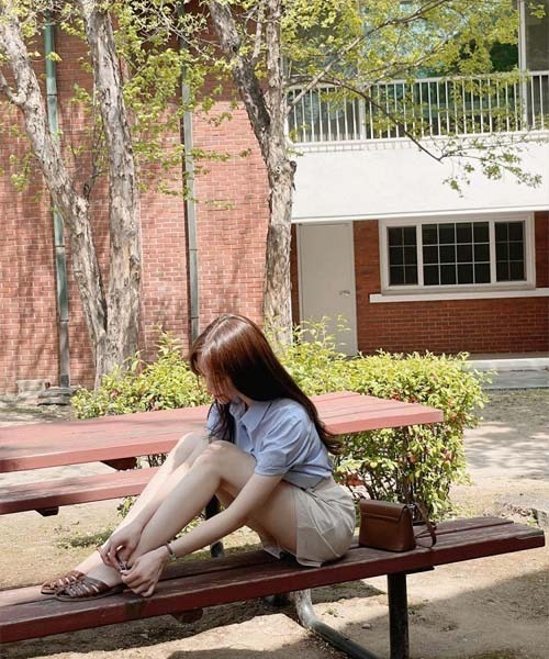 SONA（ソナ）の「SONA 半袖ロールアップデイリーシャツ（シャツ/ブラウス・レディース・ピンク/スカイブルー/ホワイト・FREE）」の12枚目の写真