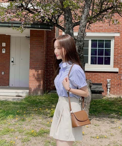 SONA（ソナ）の「SONA 半袖ロールアップデイリーシャツ（シャツ/ブラウス・レディース・ピンク/スカイブルー/ホワイト・FREE）」の15枚目の写真