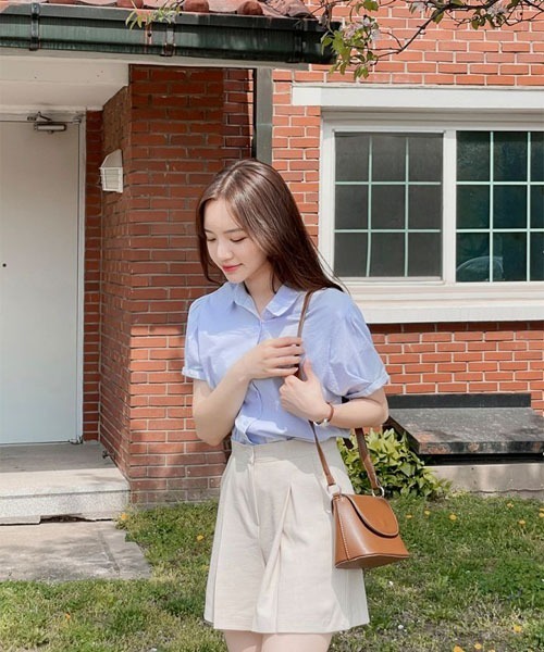 SONA（ソナ）の「SONA 半袖ロールアップデイリーシャツ（シャツ/ブラウス・レディース・ピンク/スカイブルー/ホワイト・FREE）」の14枚目の写真