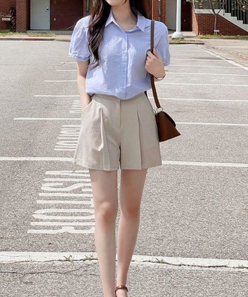 SONA（ソナ）の「SONA 半袖ロールアップデイリーシャツ（シャツ/ブラウス・レディース・ピンク/スカイブルー/ホワイト・FREE）」の5枚目の写真