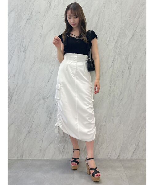 dazzlin（ダズリン）の「サイドポケットドロストスカート（スカート・レディース・ピンク/ブラック/オフホワイト・SMALL/MEDIUM）」の19枚目の写真