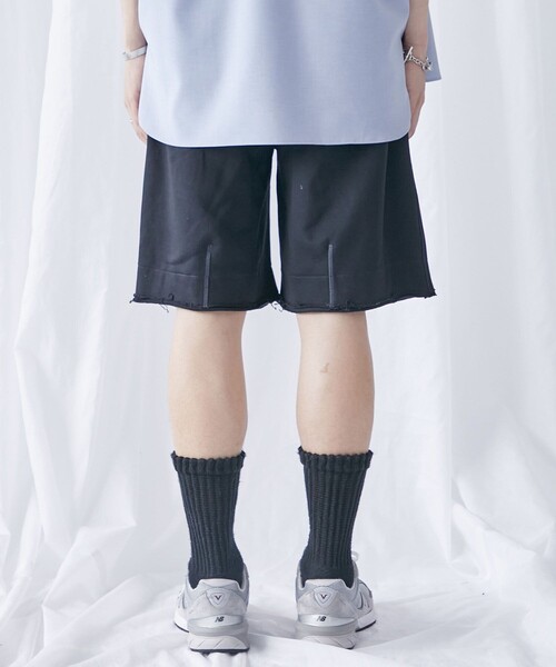 PUBLIC TOKYO（パブリックトウキョウ）の「スーピマスウェットバルーンショーツ（スウェットパンツ・メンズ・グレー/ブラック・1/2）」の15枚目の写真