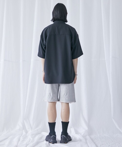 PUBLIC TOKYO（パブリックトウキョウ）の「スーピマスウェットバルーンショーツ（スウェットパンツ・メンズ・グレー/ブラック・1/2）」の9枚目の写真