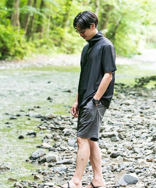 ITEMS URBANRESEARCH（アイテムズ アーバンリサーチ）の「シルキーナイロン 多機能 ショートパンツ（その他パンツ・メンズ・ネイビー/ブラック/チャコールグレー・MEDIUM/LARGE）」の9枚目の写真