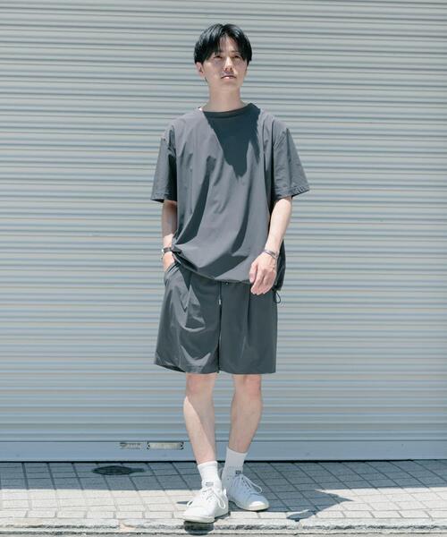 ITEMS URBANRESEARCH（アイテムズ アーバンリサーチ）の「シルキーナイロン 多機能 ショートパンツ（その他パンツ・メンズ・ネイビー/ブラック/チャコールグレー・MEDIUM/LARGE）」の17枚目の写真