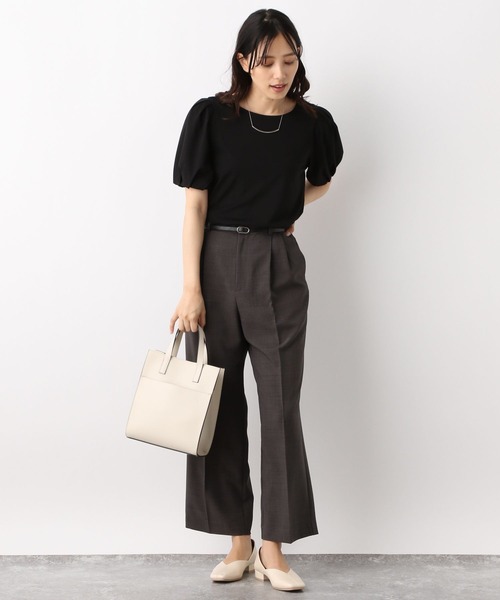 GLOBAL WORK(グローバルワーク)の「冷感パフスリーブプルオーバー/MATINEE LINE/967688(Tシャツ/カットソー・レディース・ブラック/グレイッシュベージュ/オフホワイト・MEDIUM/LARGE)」の5枚目の写真