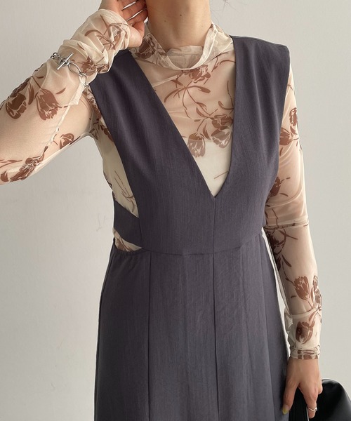 花柄タートルネックTシャツ ネイビー OTONA トップス シャツ レディース ネイビー おしゃれ甘さを抑えた小粋