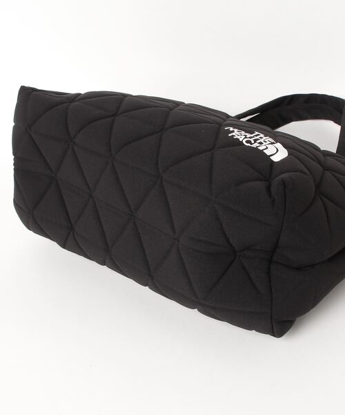 THE NORTH FACE(ザノースフェイス)の「【THE NORTH FACE/ザ ノースフェイス】GEOFACE BOX TOTE(トートバッグ・メンズ・ブラック/グレー/ホワイト/グレー系その他/カーキ/グリーン系その他/アイボリー/ピンク/ブルー・FREE)」の22枚目の写真
