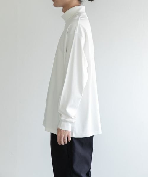 FORK&SPOON(フォークアンドスプーン)の「FORK&SPOON タートルネックカットソー(Tシャツ/カットソー・メンズ・オフホワイト/ブラック・5/4)」の14枚目の写真