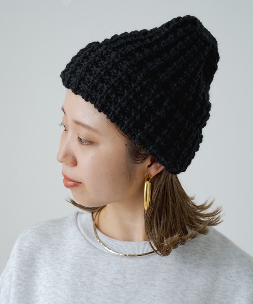 Omekashi（オメカシ）の「HIGHLAND2000 TUCK STITCH BOBCAP（キャップ・レディース・ブラック/ライトグレー・FREE）」の5枚目の写真