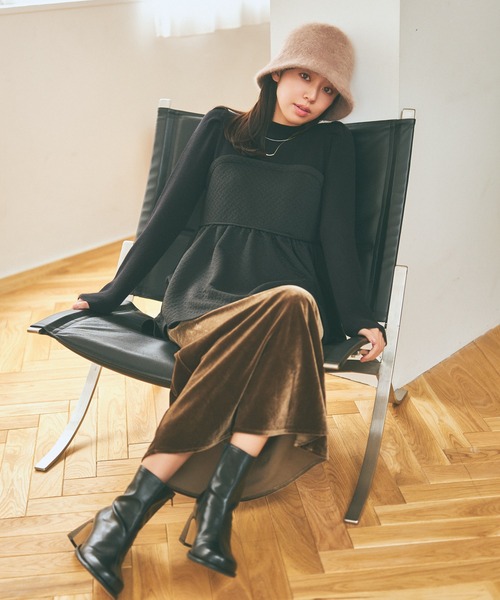 mysty woman(ミスティウーマン)の「カットジャガードペプラムプルオーバー 985724(Tシャツ/カットソー・レディース・アイボリー/ブラック/グレー系その他・FREE)」の12枚目の写真