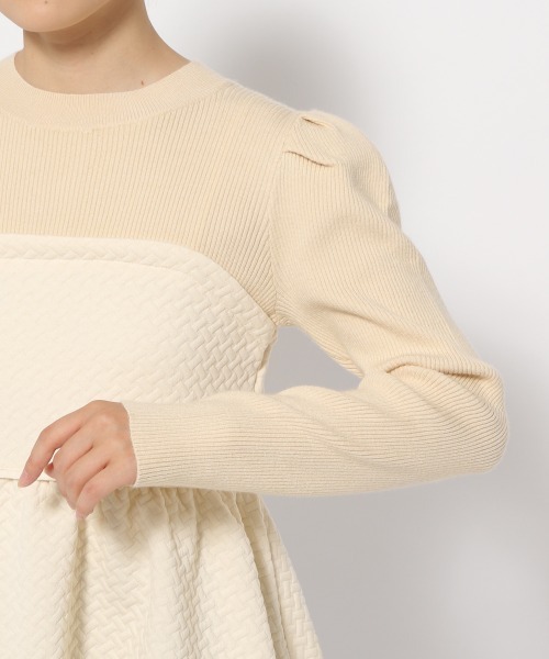 mysty woman(ミスティウーマン)の「カットジャガードペプラムプルオーバー 985724(Tシャツ/カットソー・レディース・アイボリー/ブラック/グレー系その他・FREE)」の20枚目の写真