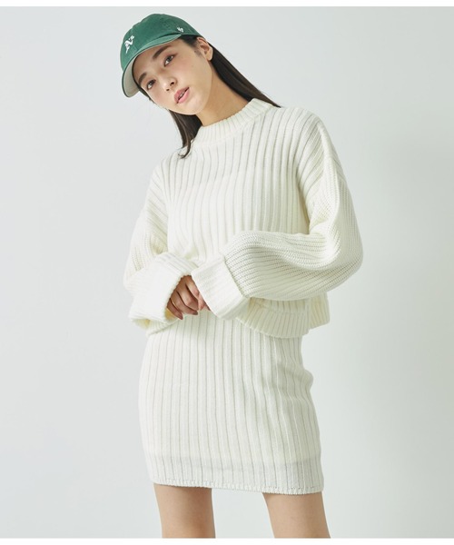 ANAP（アナップ）の「プチハイニットセットアップ【親子お揃い】（ワンピース・レディース・アイボリー/サックスブルー/ブラック・FREE）」の4枚目の写真