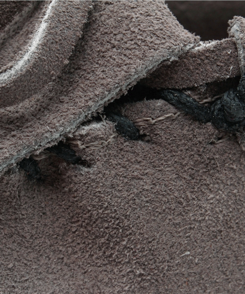 Minnetonka（ミネトンカ）の「モカシンシューズ（モカシン/デッキシューズ・レディース・グレー/ピンク・6/7/5/5.5/6.5）」の3枚目の写真